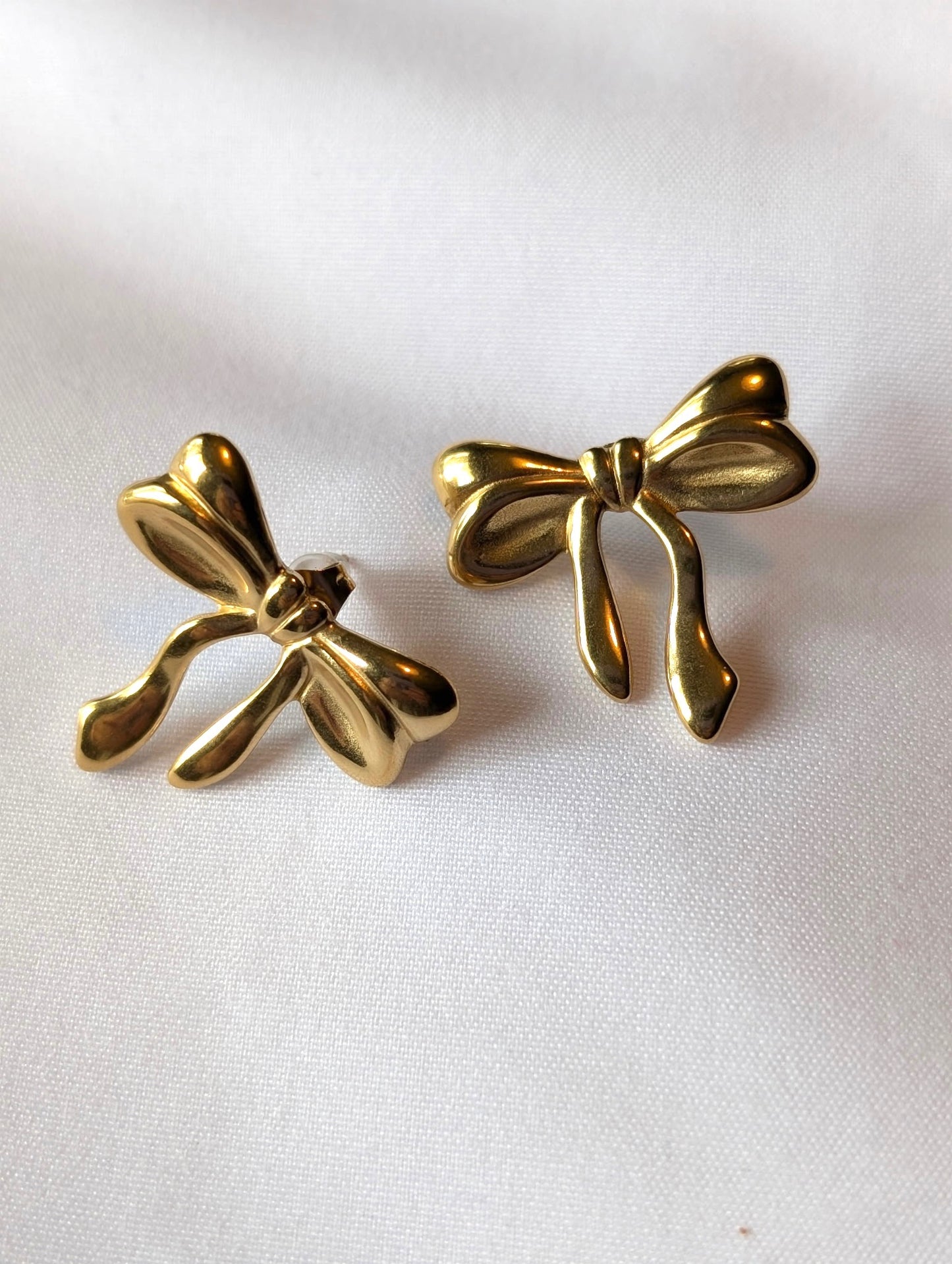 Delicate Gold Bow Earrings